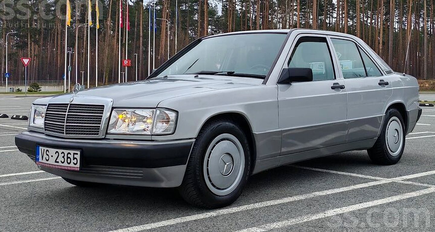 Mercedes-Benz 190 — foto 4