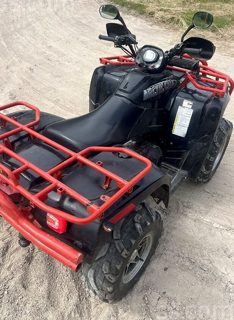 Arctic cat H1, 2006. gads