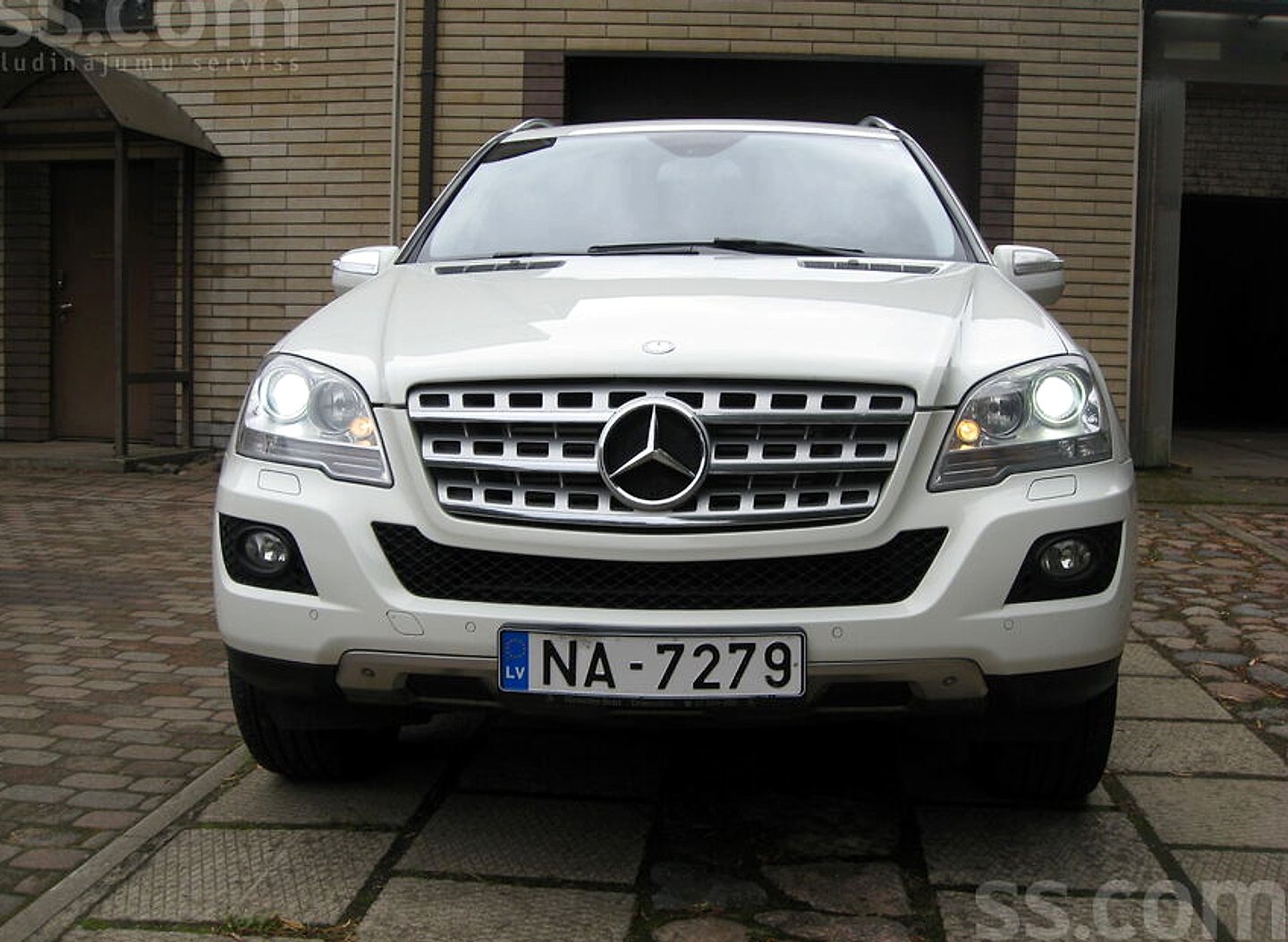 Mercedes-Benz ML320 — foto 3