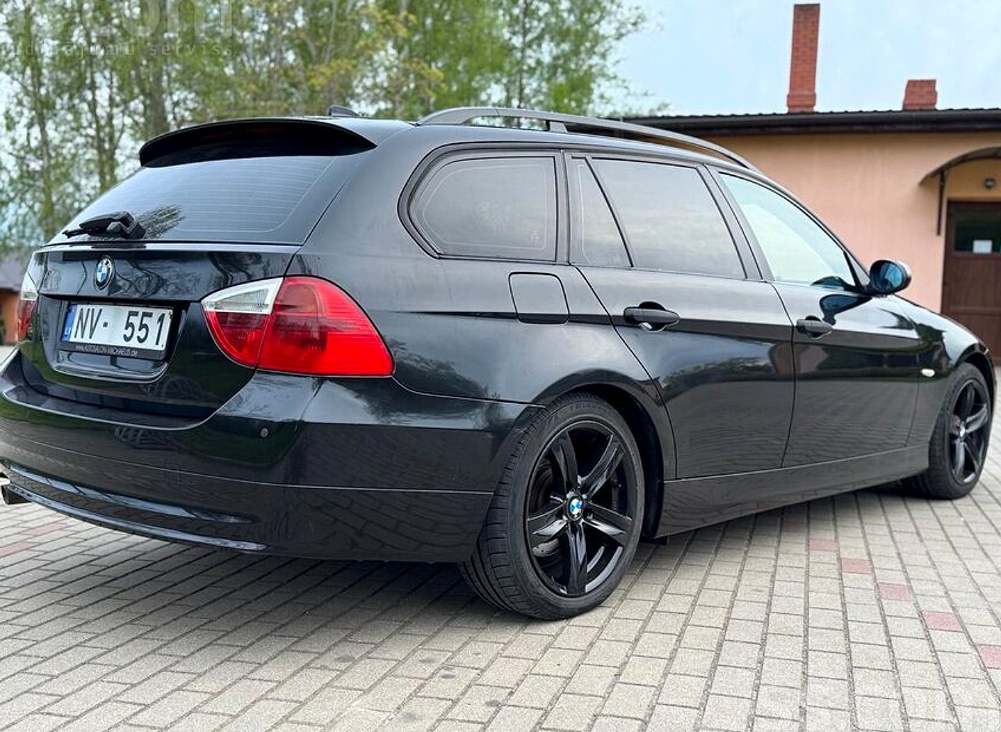 BMW 320 — foto 5