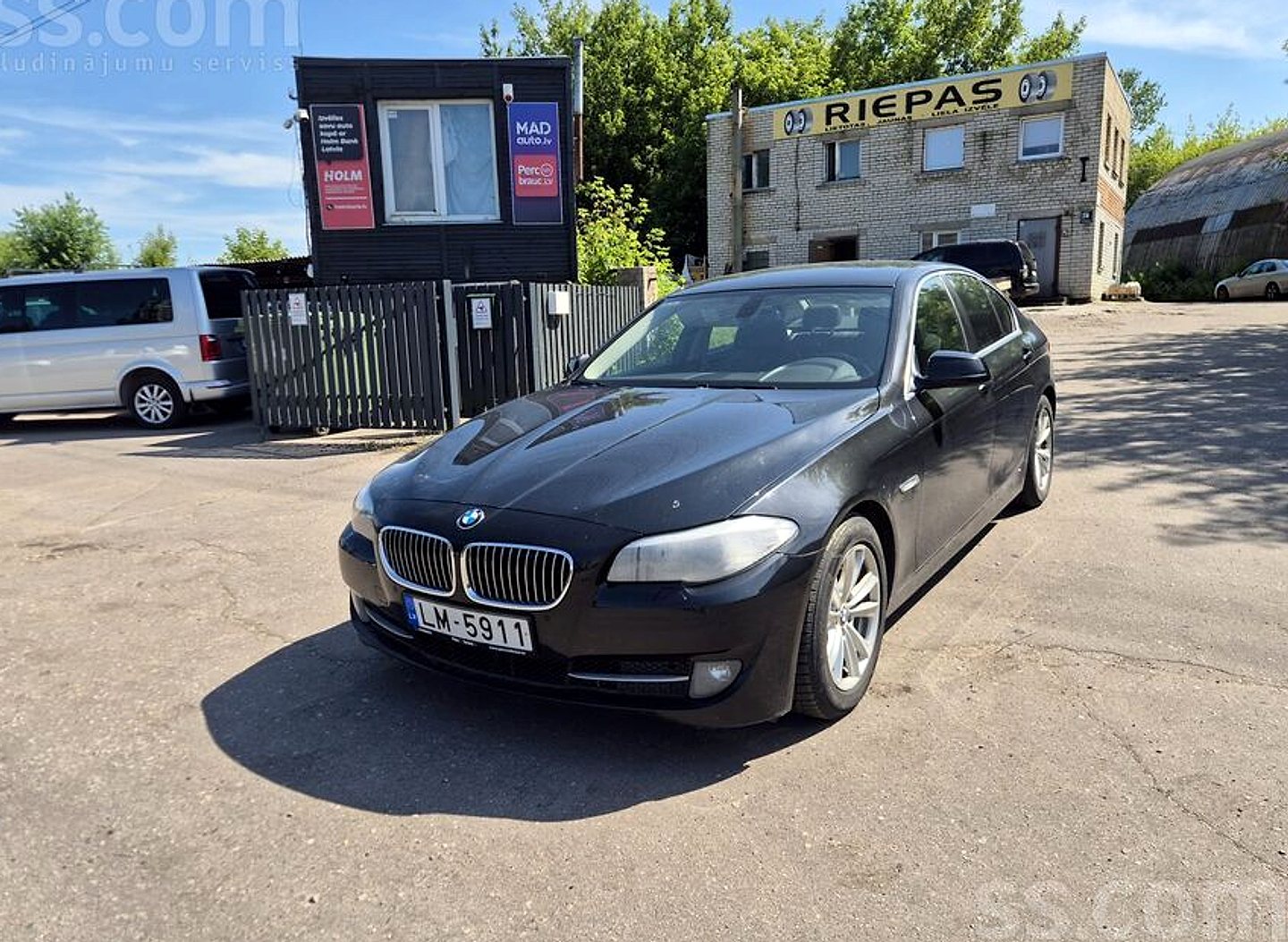 BMW 530 — foto 4