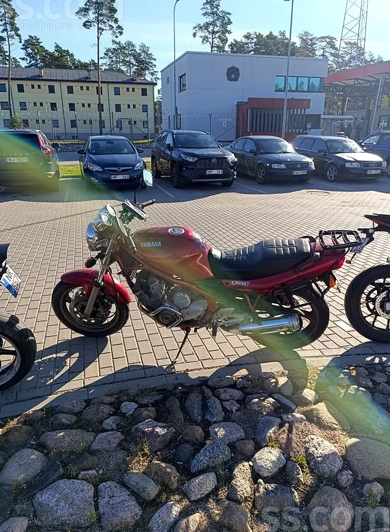 Yamaha Xj600N
