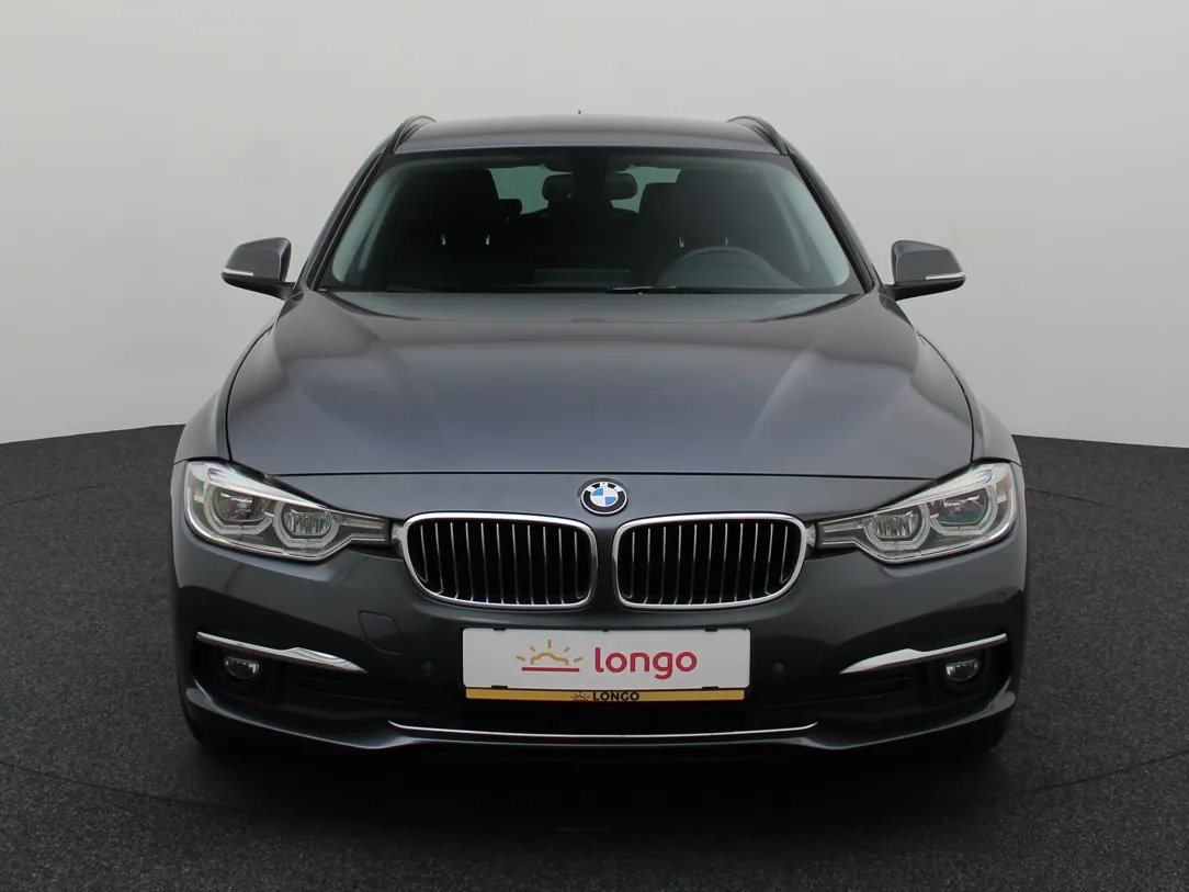 BMW 320 — foto 4