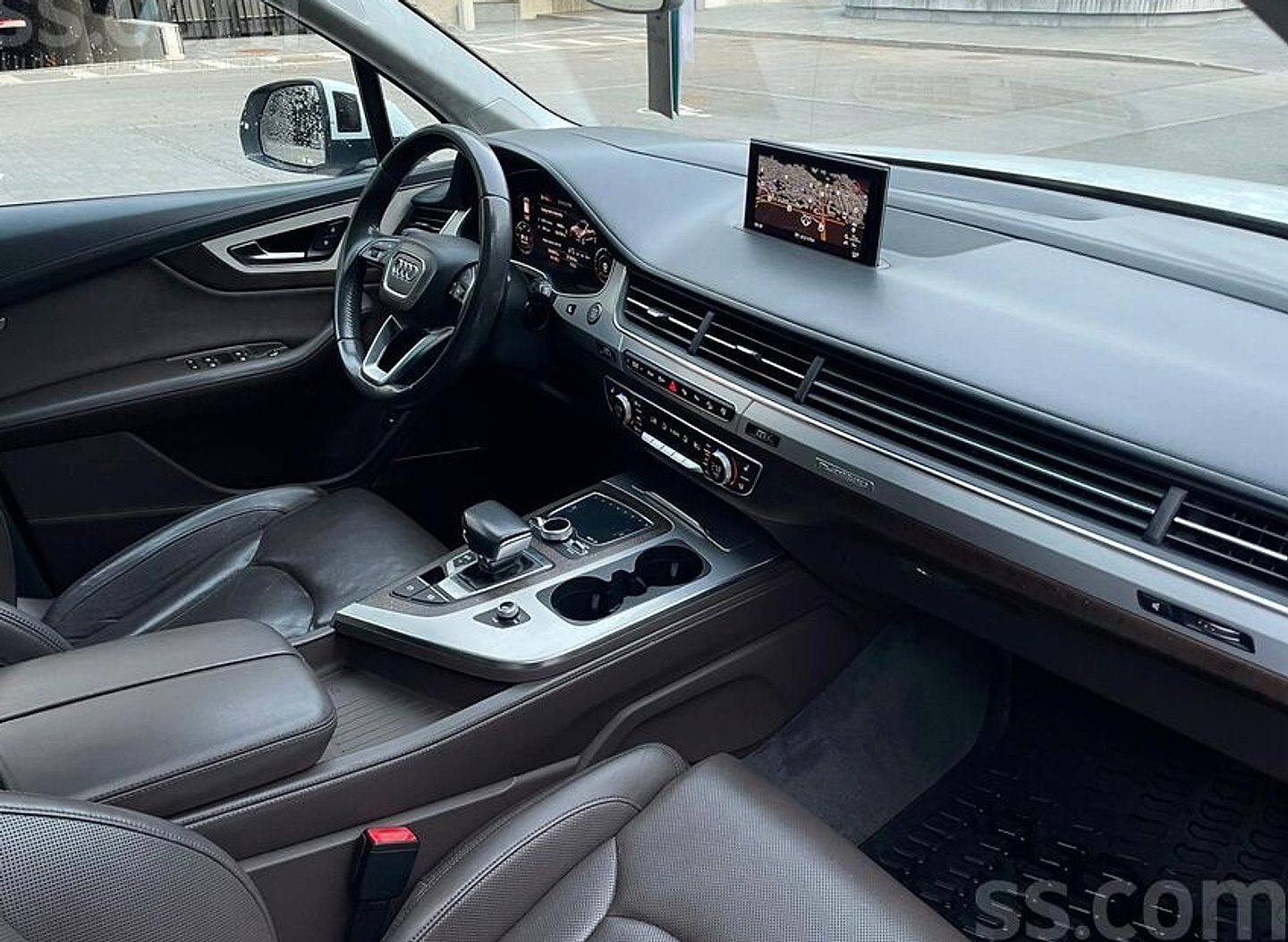 Audi Q7 — foto 3