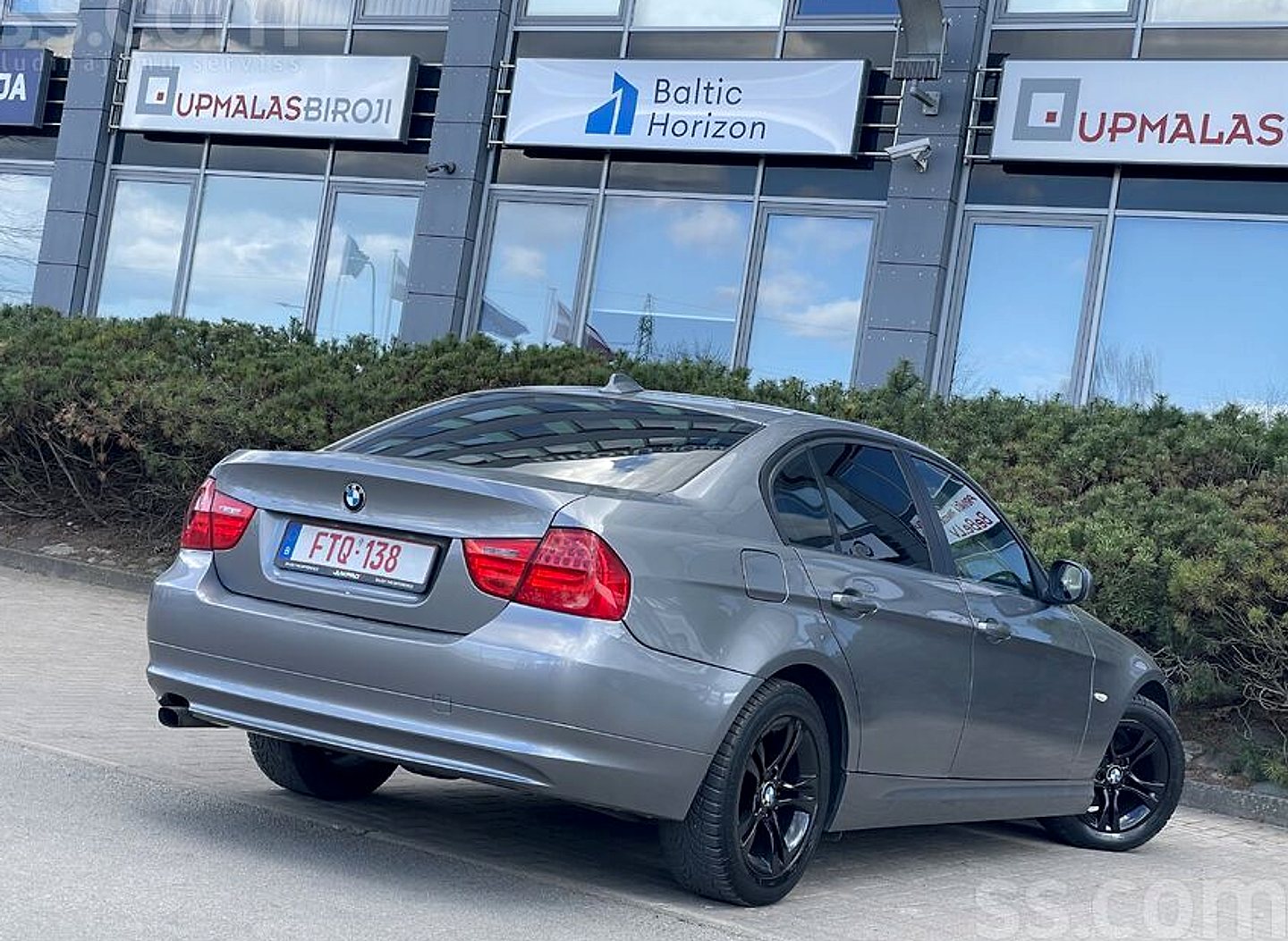 BMW 318 — foto 5