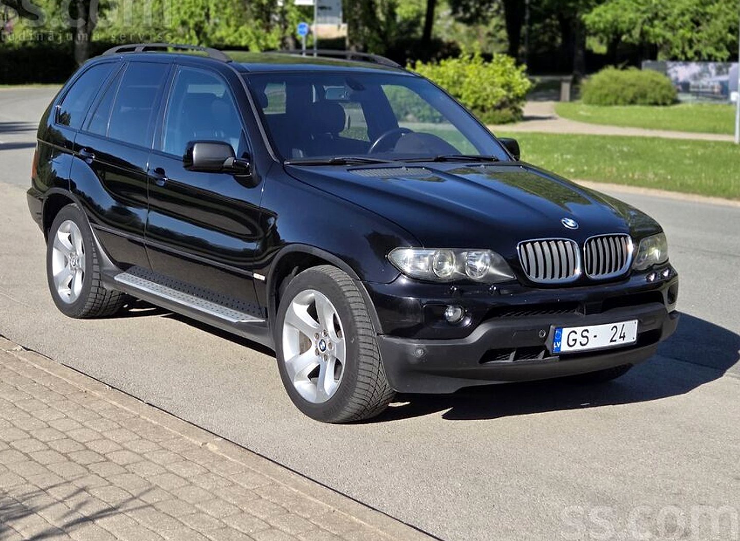 BMW X5 — foto 3