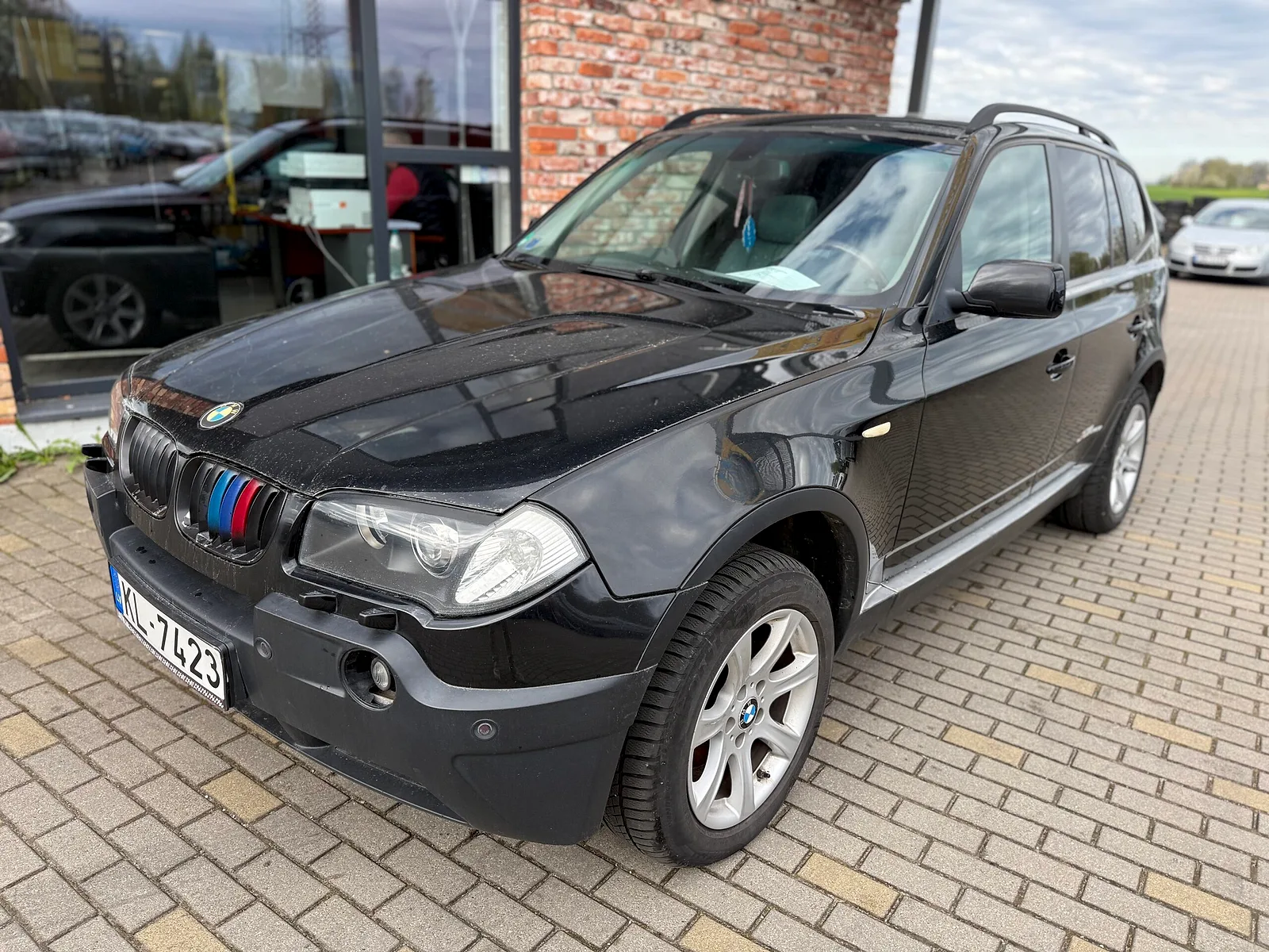 BMW Nav pieejams, 2006. gads