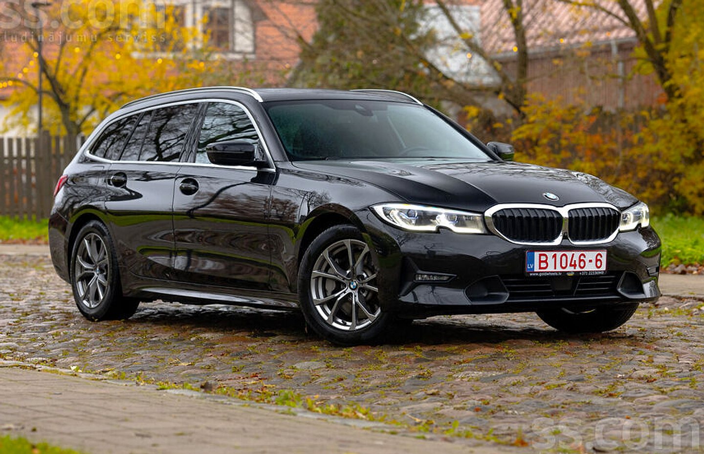 BMW 330 — foto 2