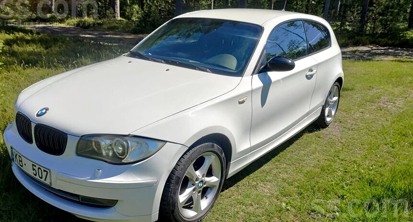 BMW 118 — foto 2