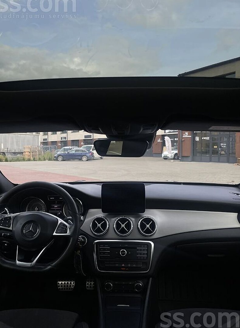 Mercedes-Benz GLA200 — foto 6