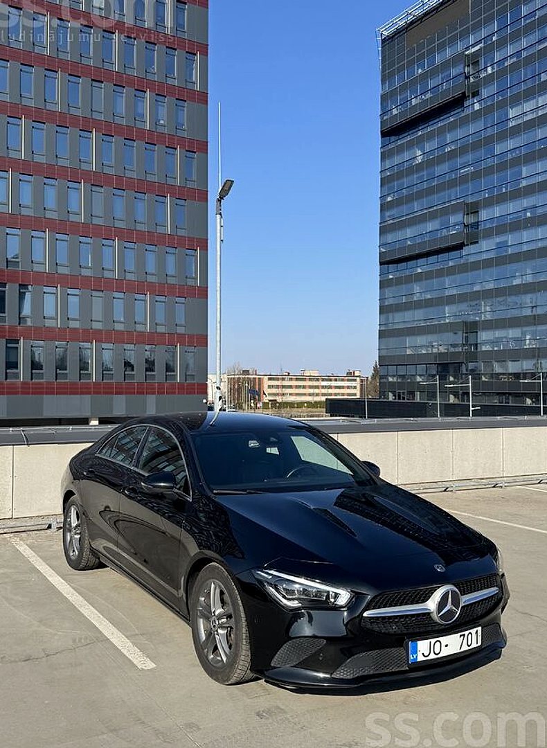 Mercedes-Benz CLA180 — foto 3