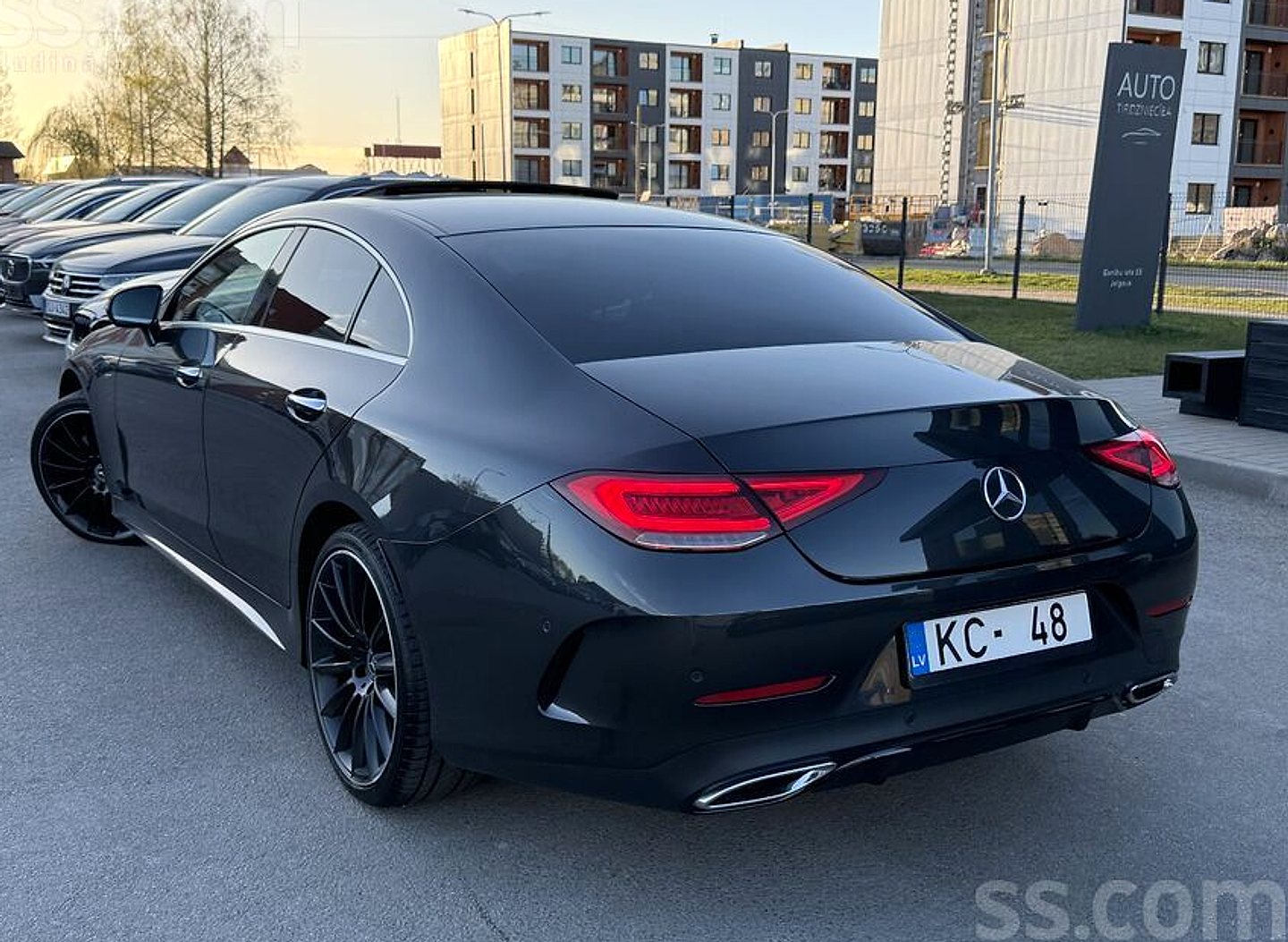 Mercedes-Benz CLS400 — foto 3