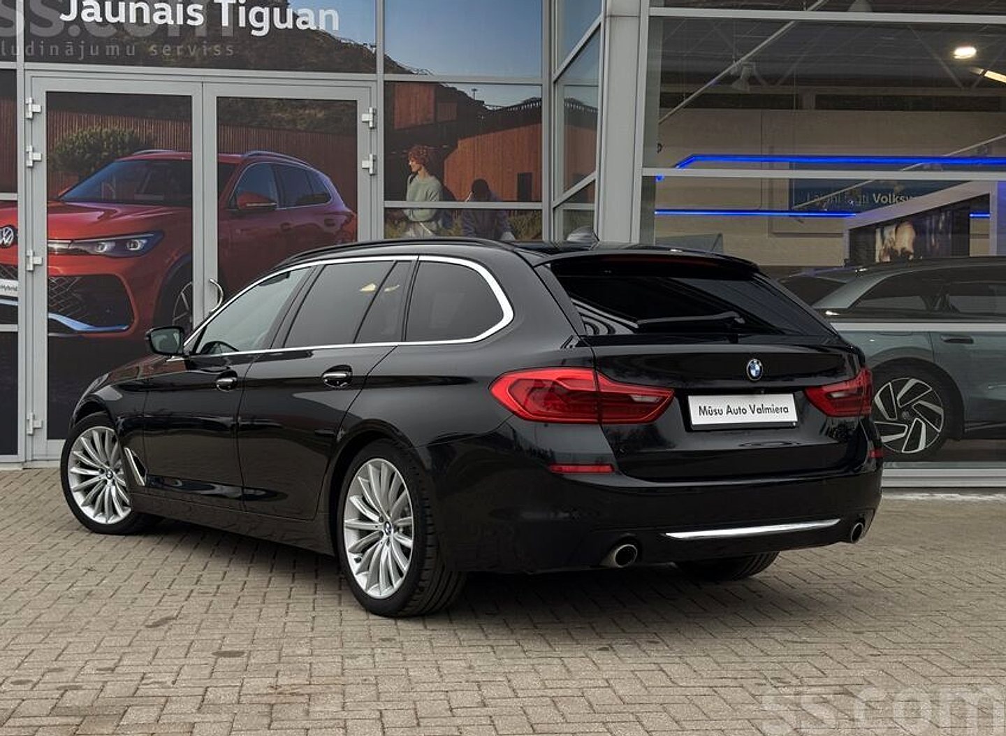 BMW 525 — foto 4