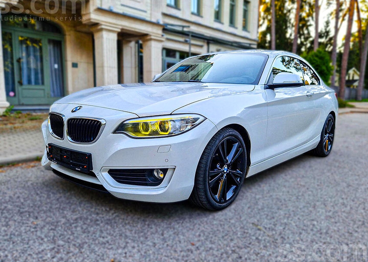 BMW 220 — foto 4