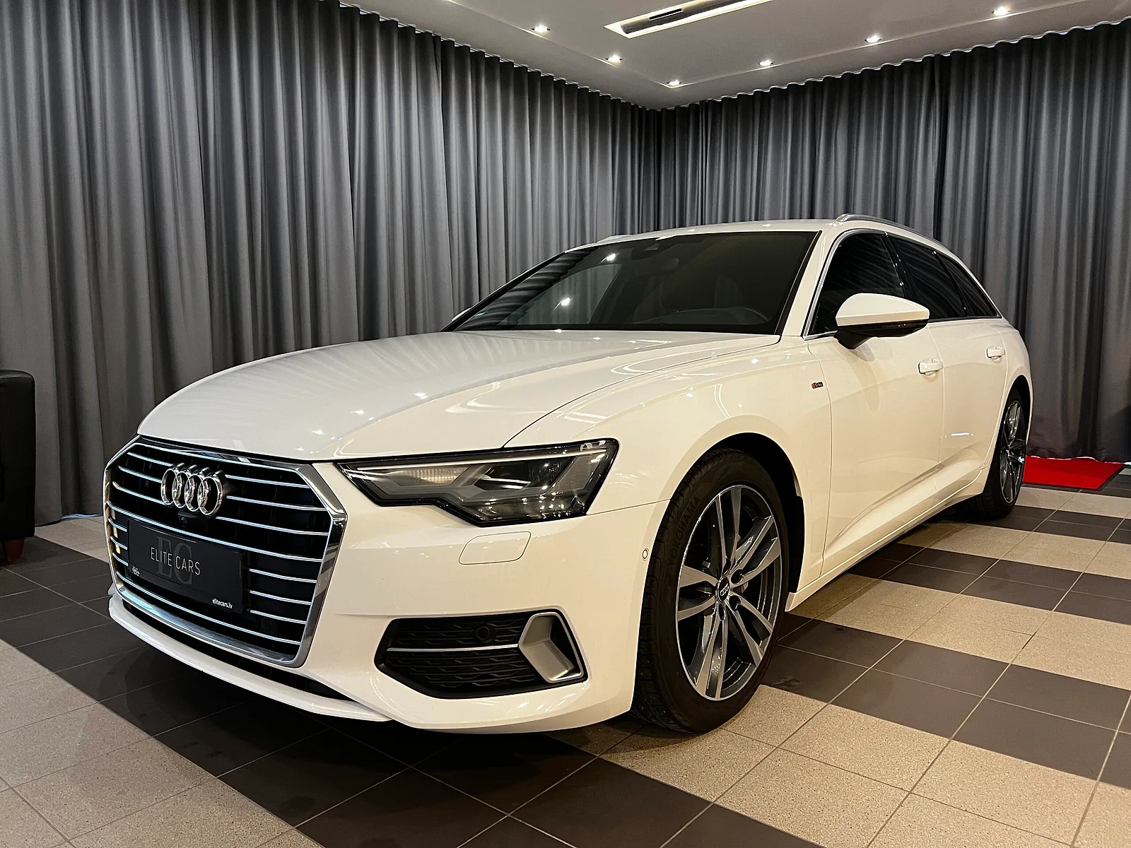 Audi A6, 2018. gads