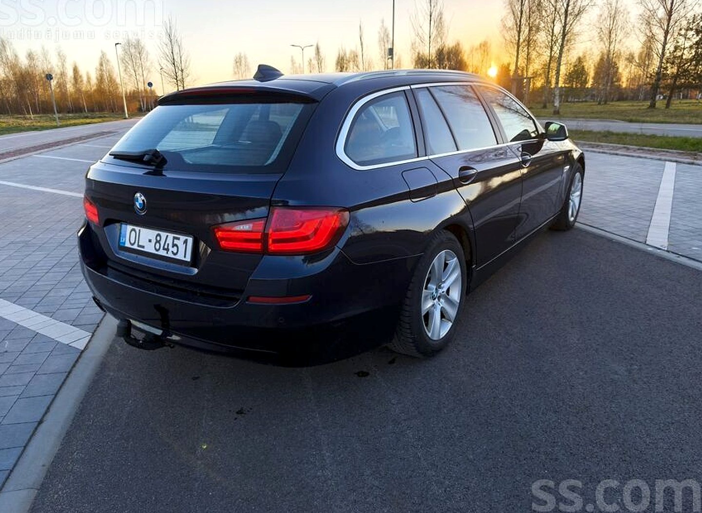 BMW 520 — foto 5