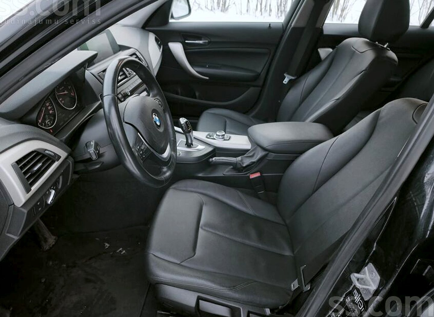 BMW 118 — foto 6