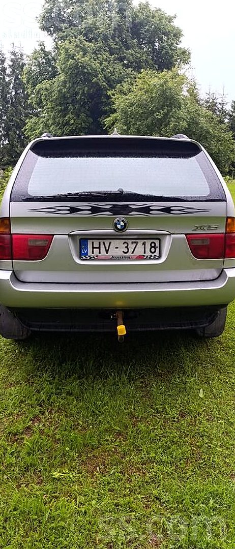 BMW X5 — foto 4