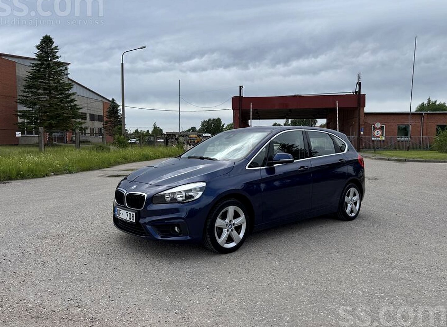 BMW 216 — foto 3
