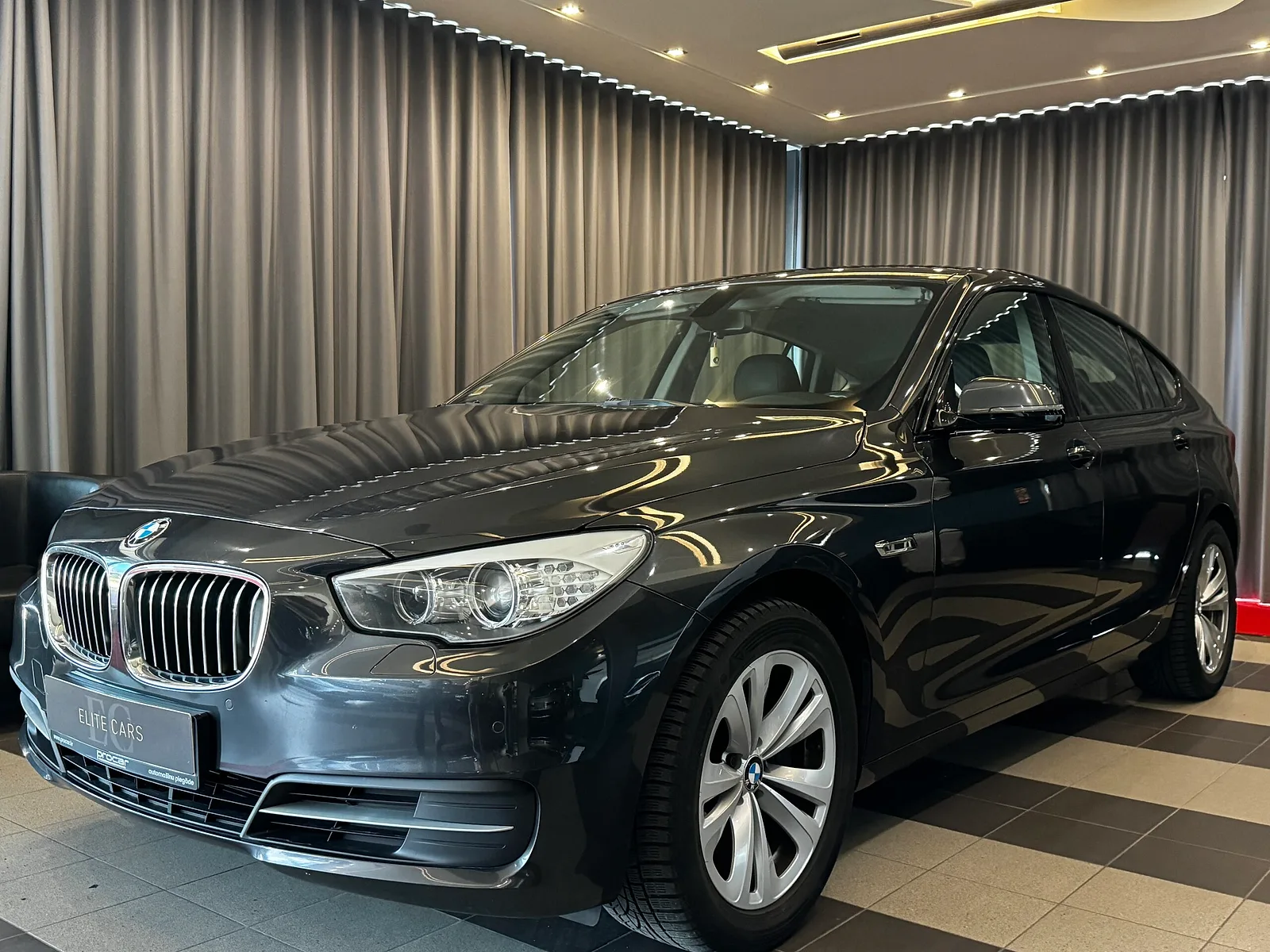 BMW 520GT, 2014. gads