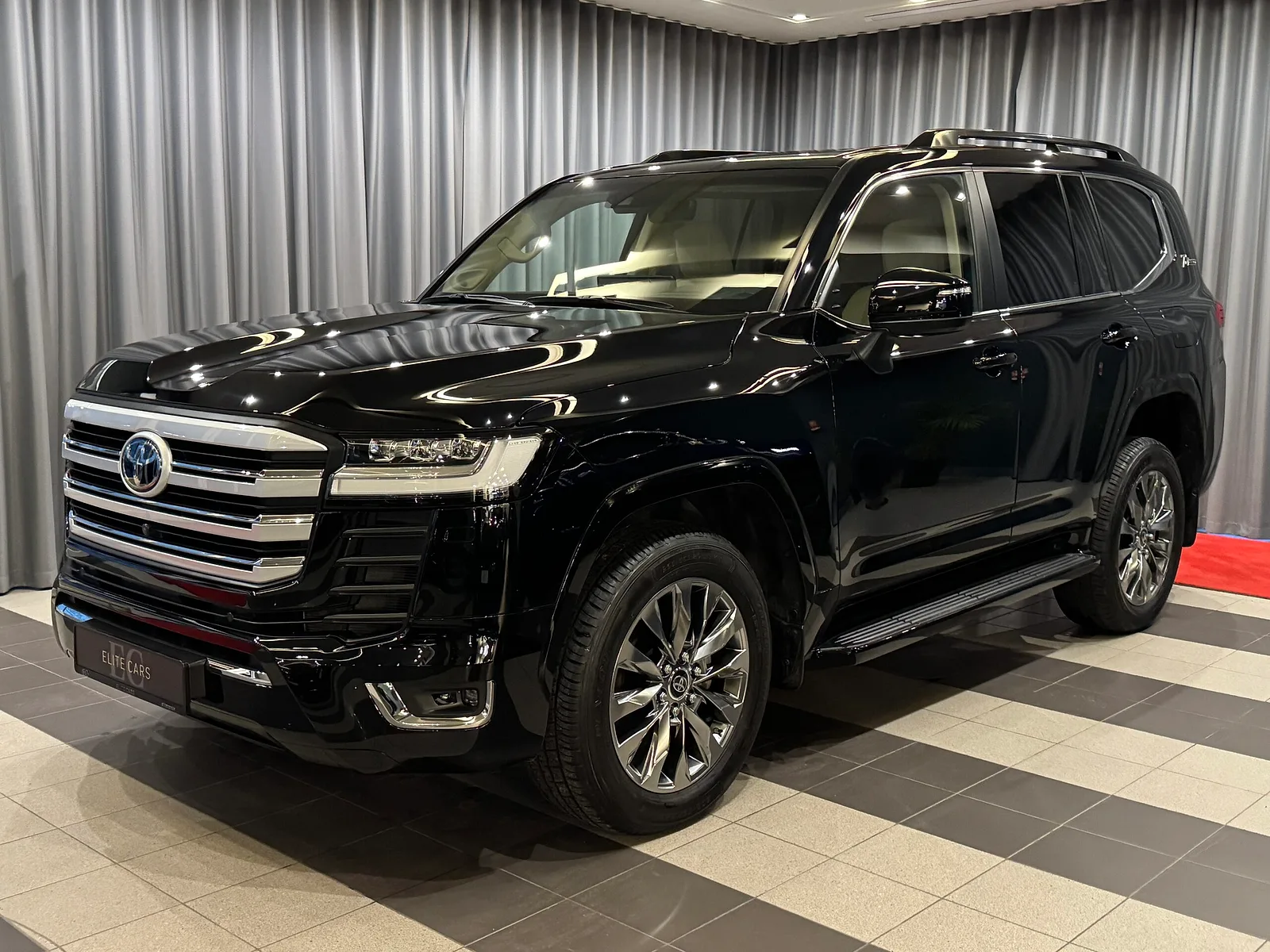 Toyota Land Cruiser, 2022. gads