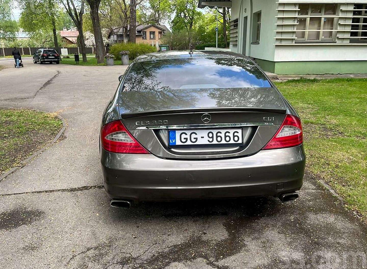 Mercedes-Benz CLS320 — foto 2