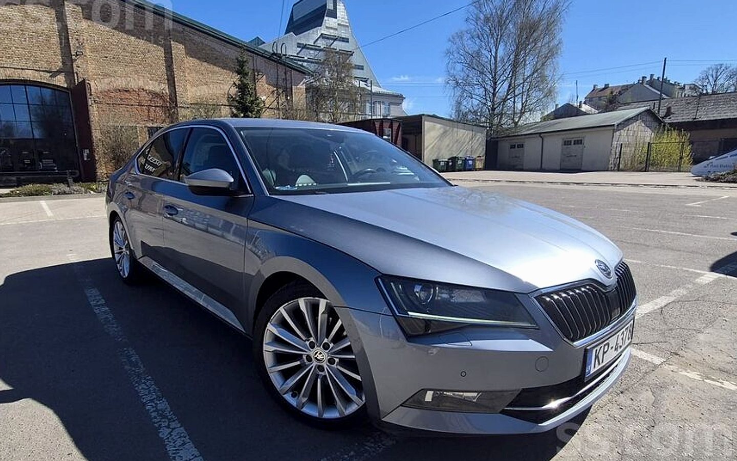 Škoda Superb, 2015. gads