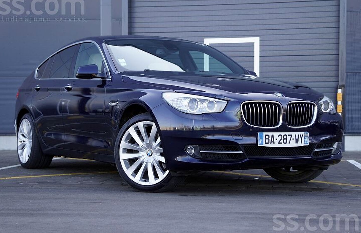 BMW 530 — foto 3