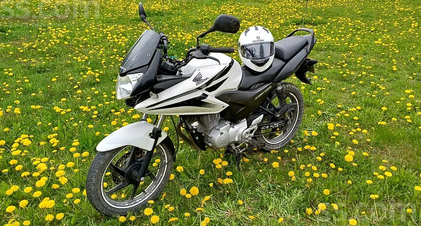 Honda Cbf125M.