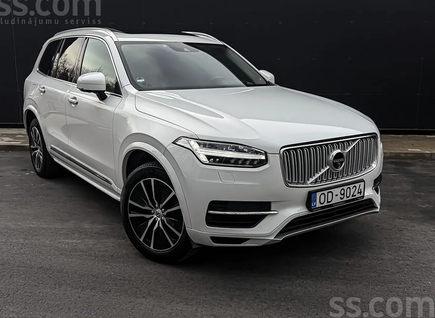 Volvo XC 90, 2019. gads