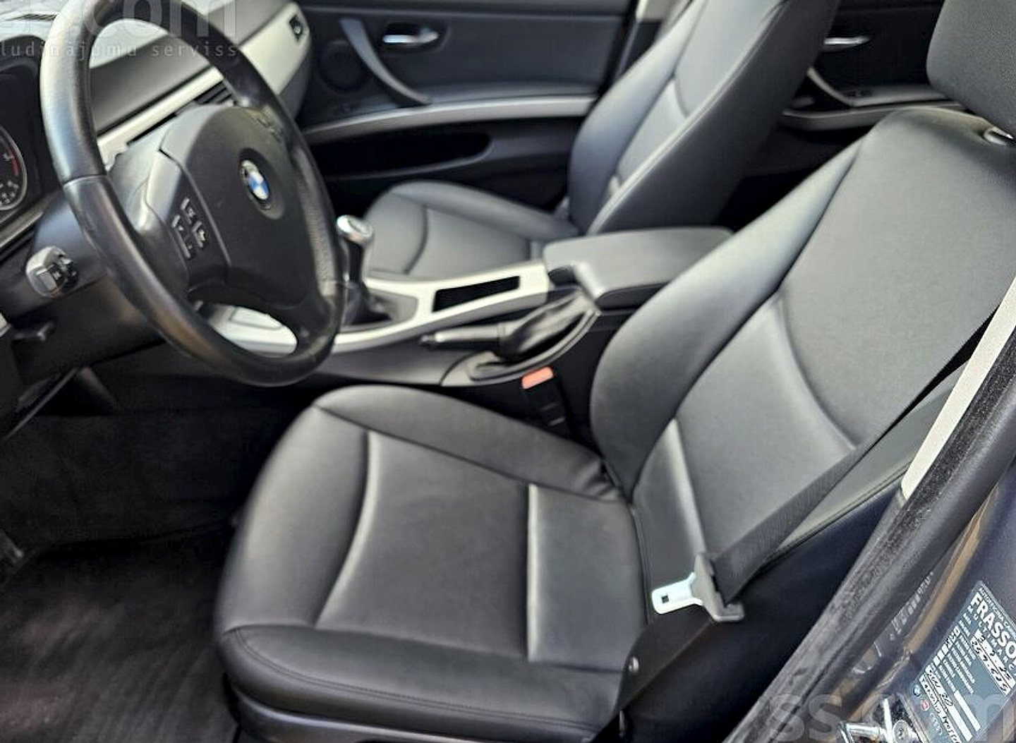 BMW 320 — foto 4