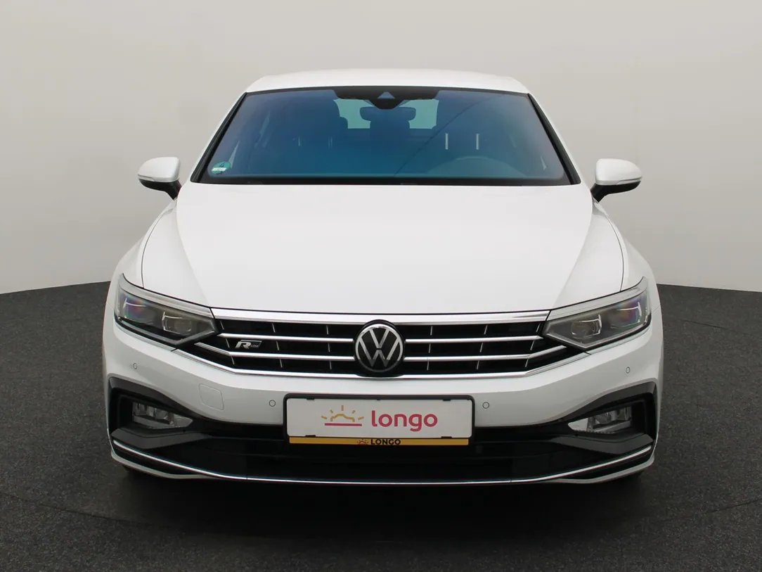Volkswagen Passat B8 — foto 4