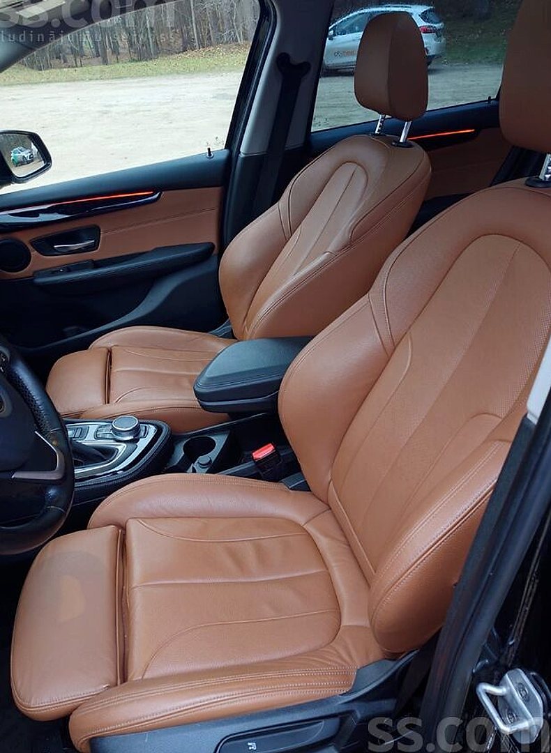 BMW 220 — foto 6