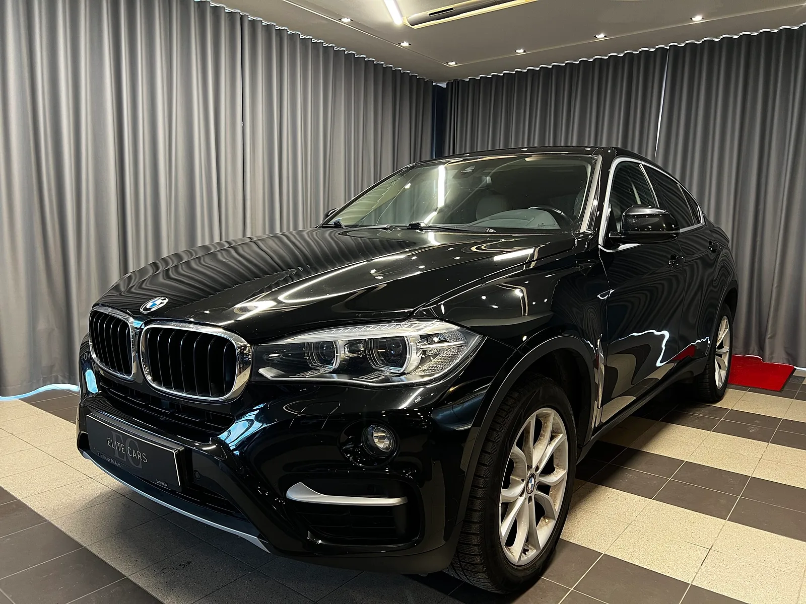 BMW X6, 2016. gads