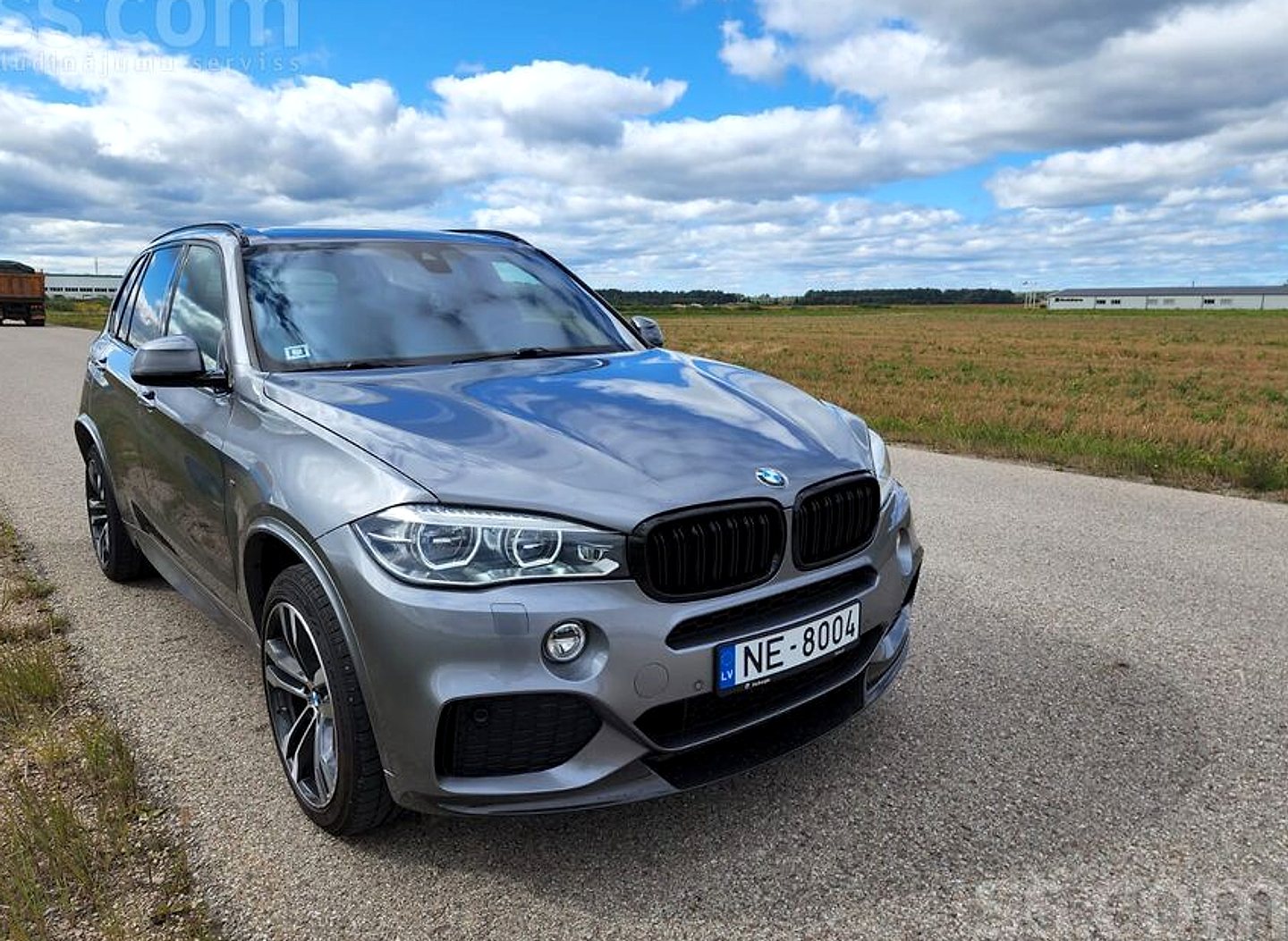 BMW X5 — foto 2