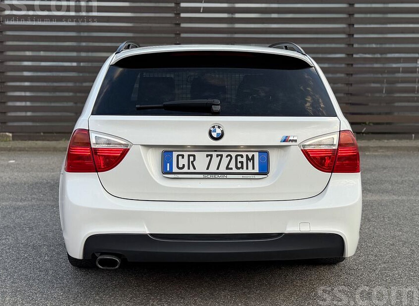 BMW 320 — foto 5