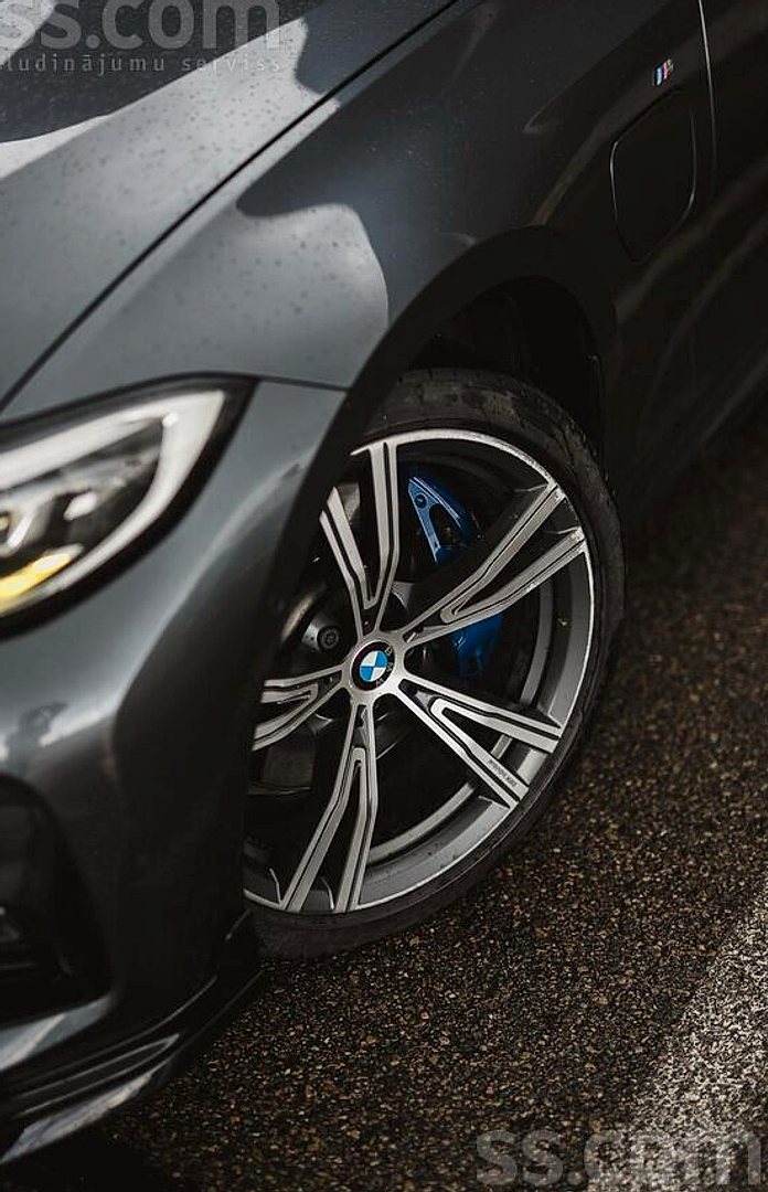 BMW 330 — foto 4