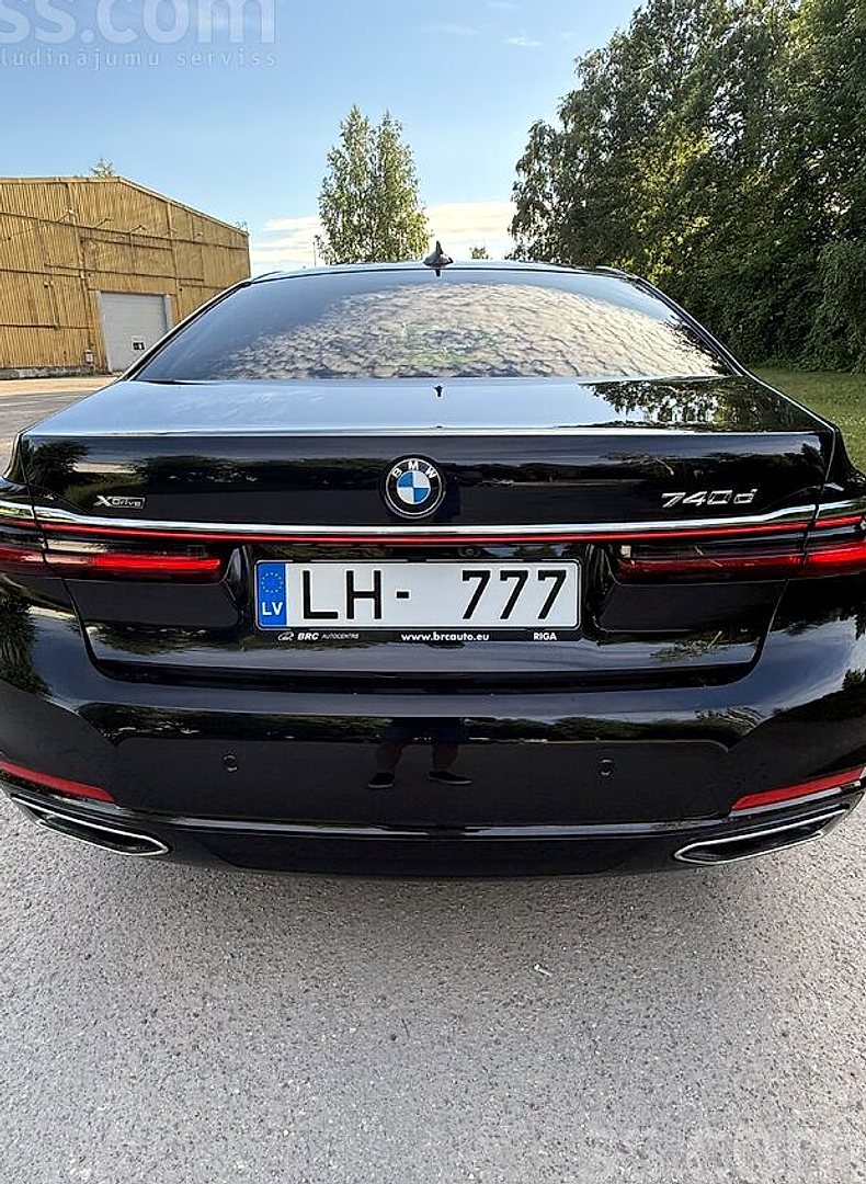 BMW 740 — foto 5