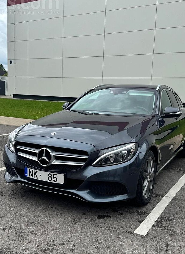 Mercedes-Benz C220 — foto 5
