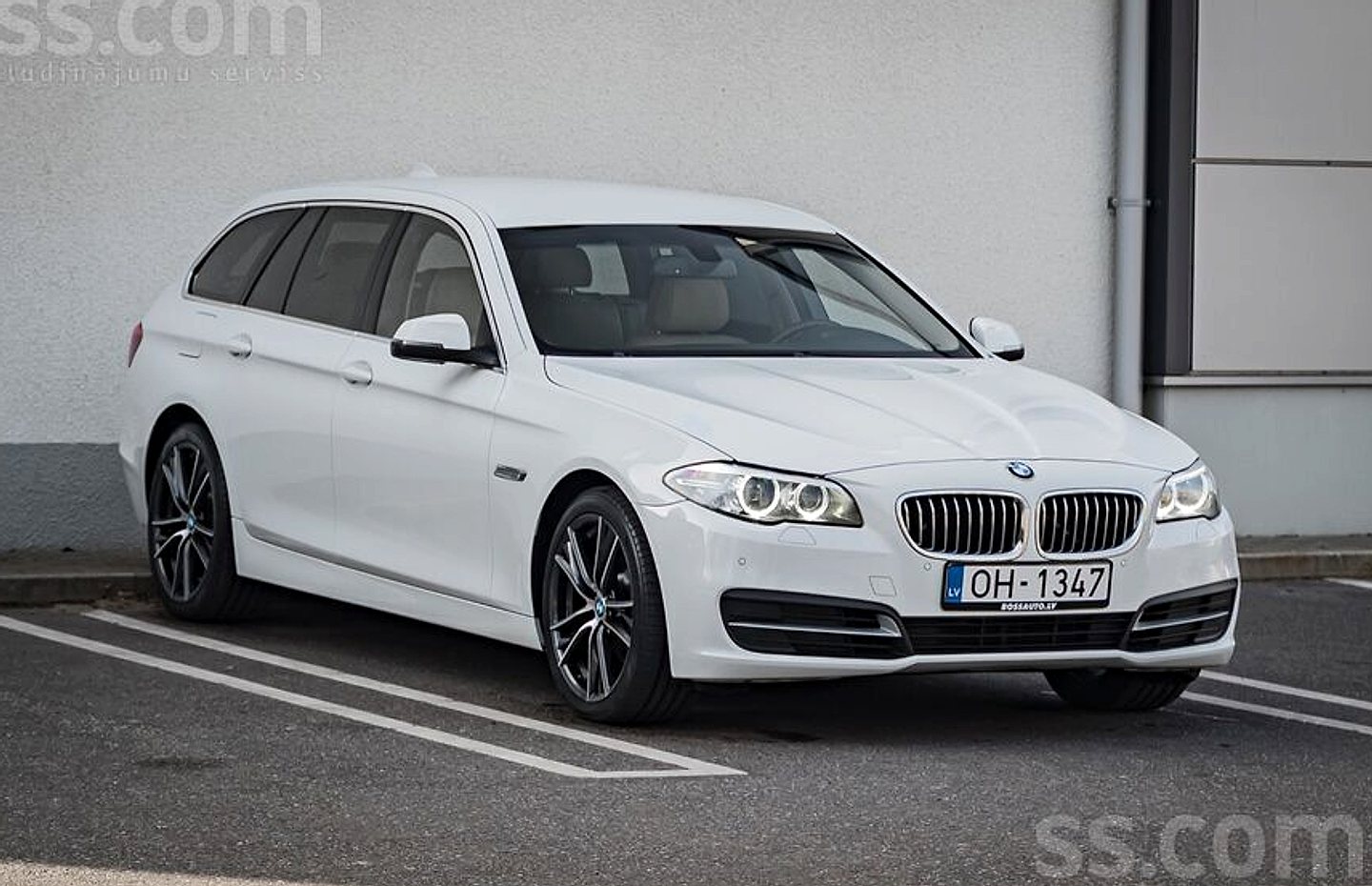 BMW 520 — foto 3