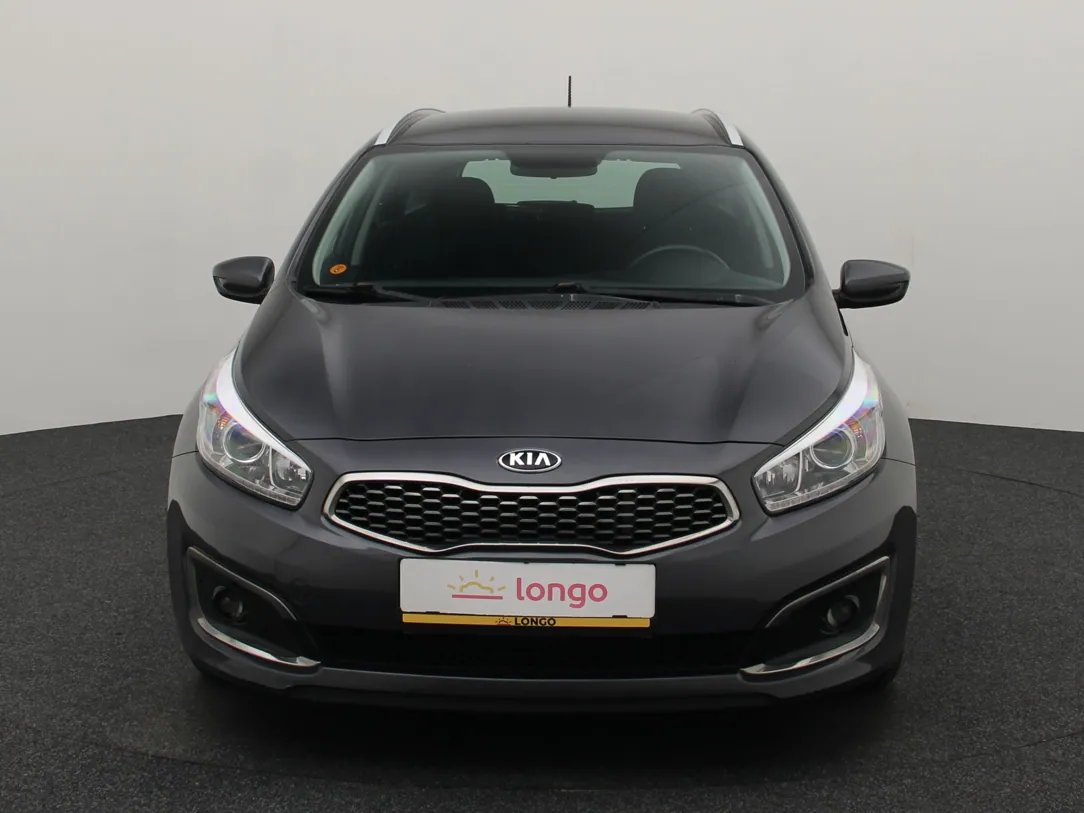 KIA Ceed — foto 4