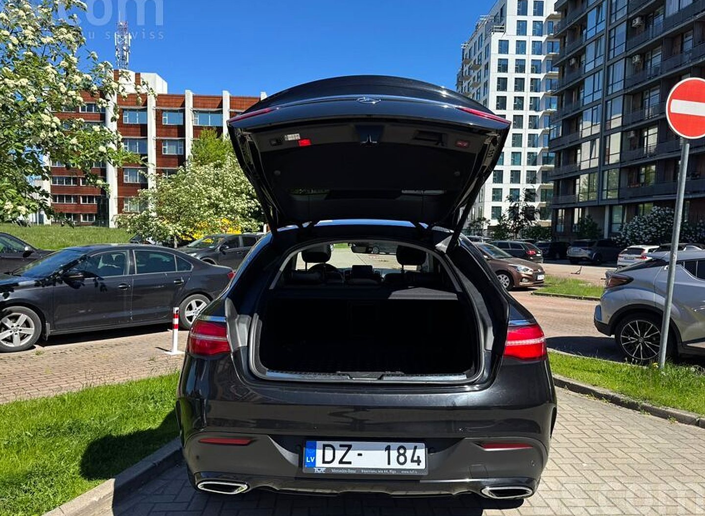 Mercedes-Benz GLE 350 — foto 6