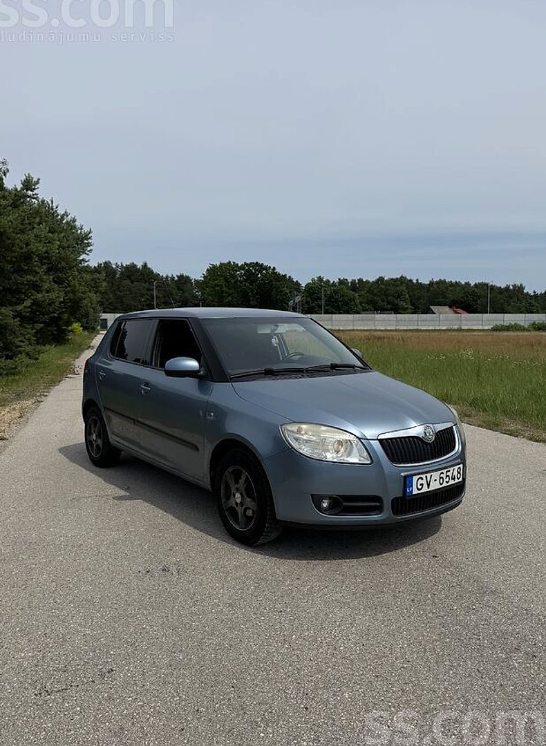 Škoda Fabia — foto 2