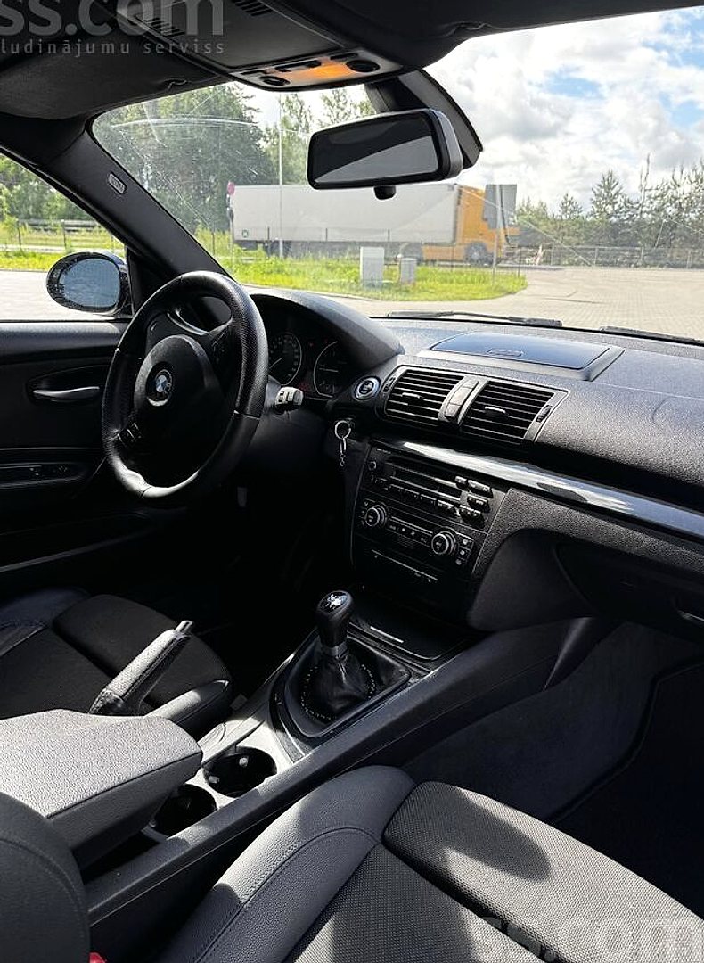 BMW 120 — foto 4