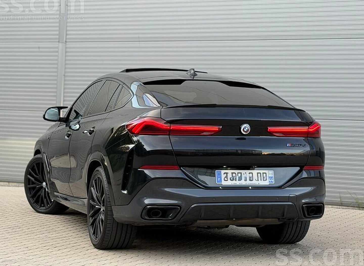 BMW X6 — foto 4