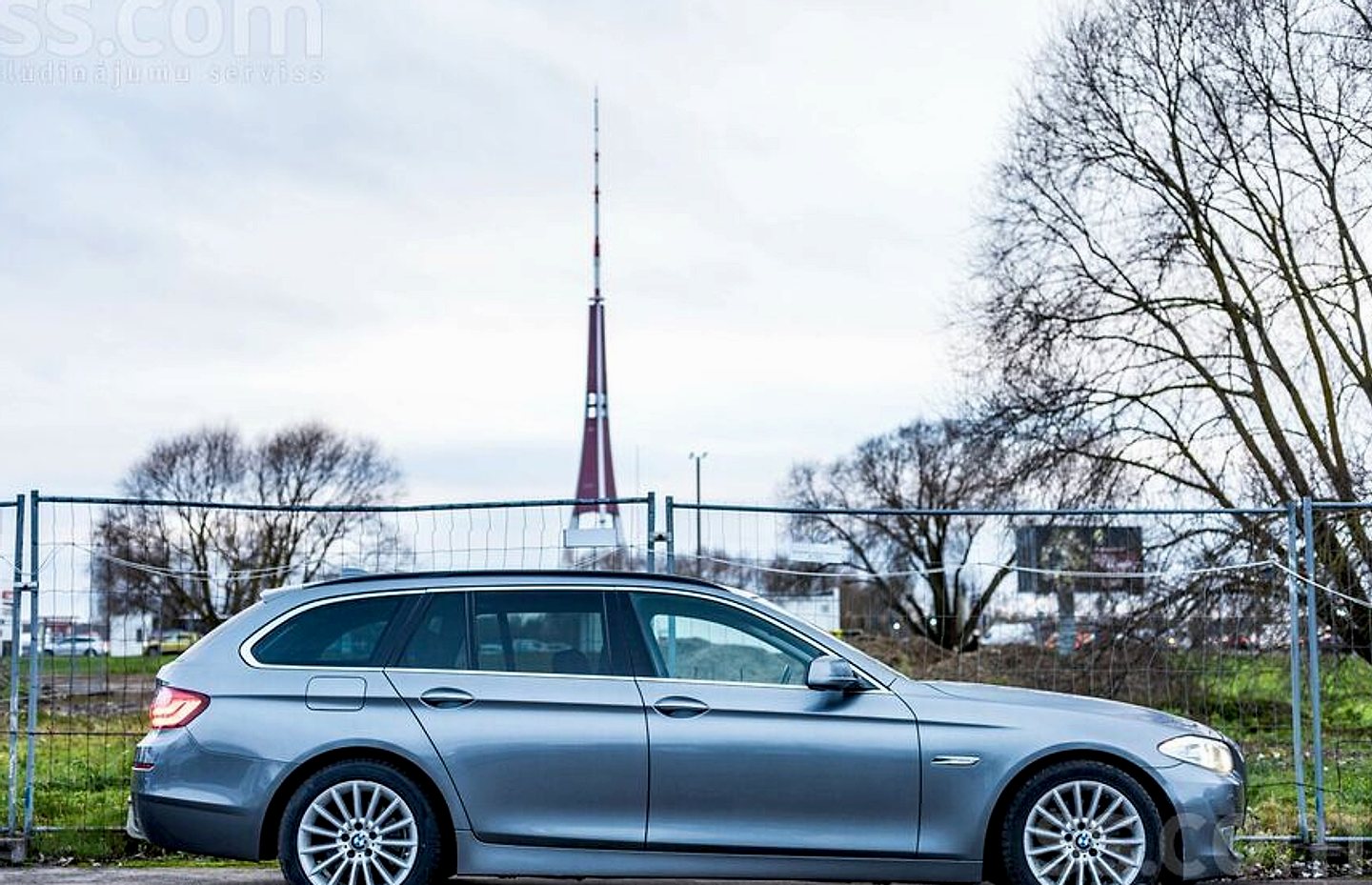 BMW 530 — foto 5