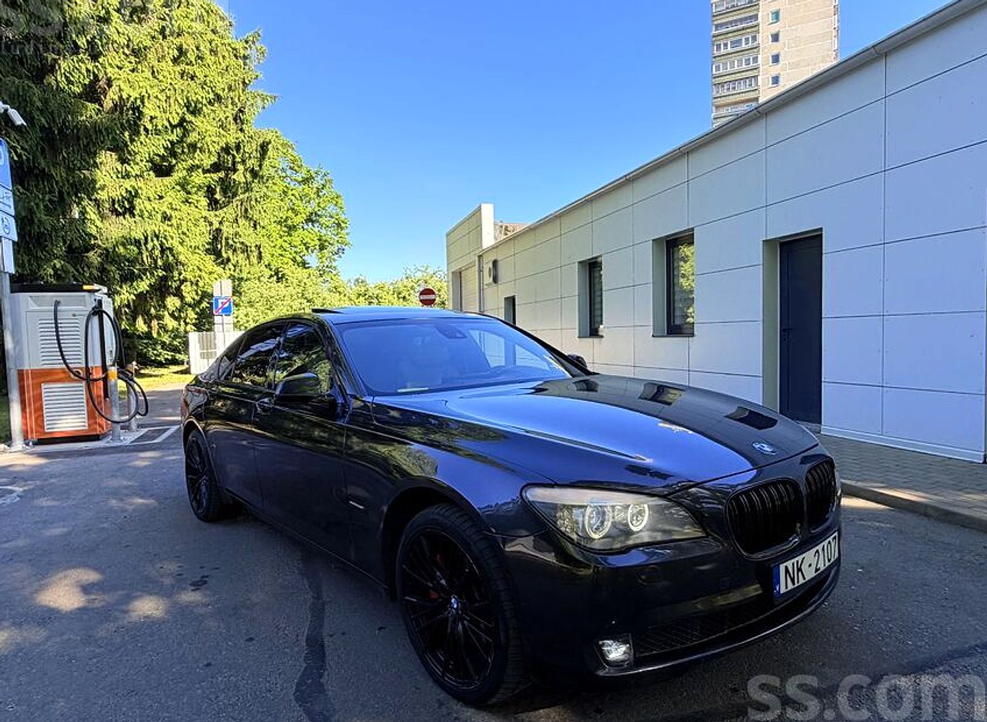 BMW 730 — foto 3