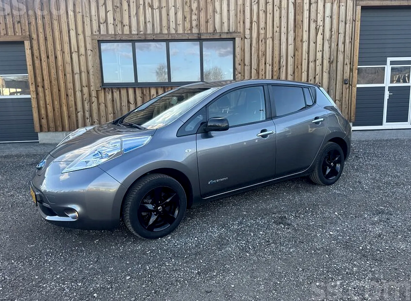 Nissan Leaf, 2017. gads