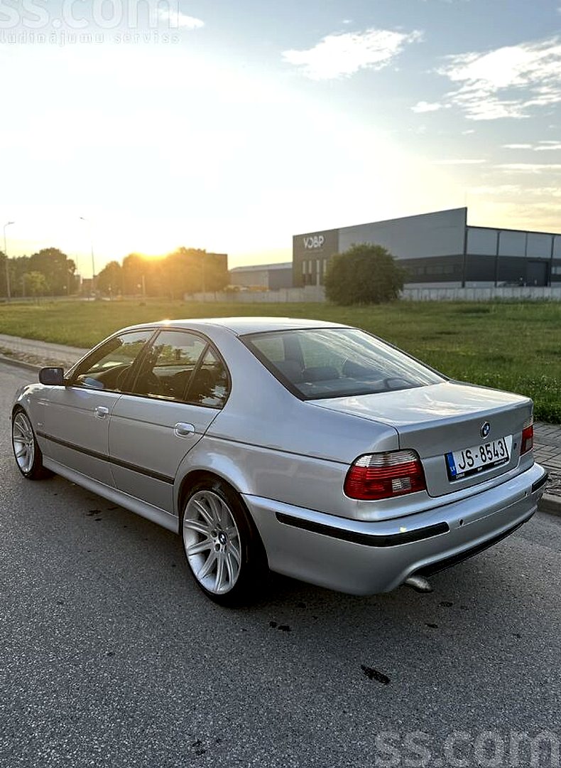 BMW 530 — foto 6