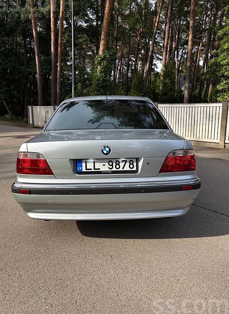BMW 735 — foto 4
